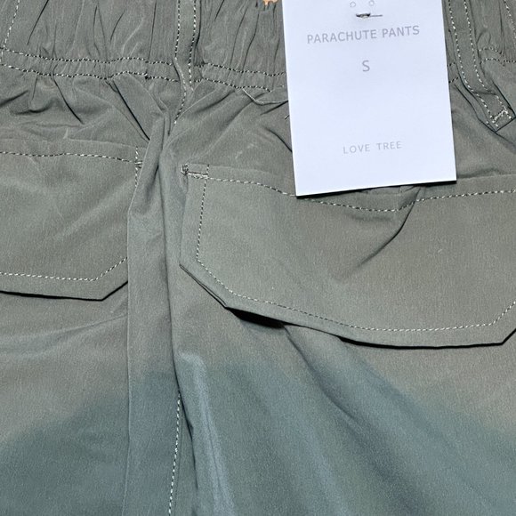 NWT Love Tree Loose Fit Parachute Cargo Pants in Olive Green Y2K Style - Picture 3 of 4
